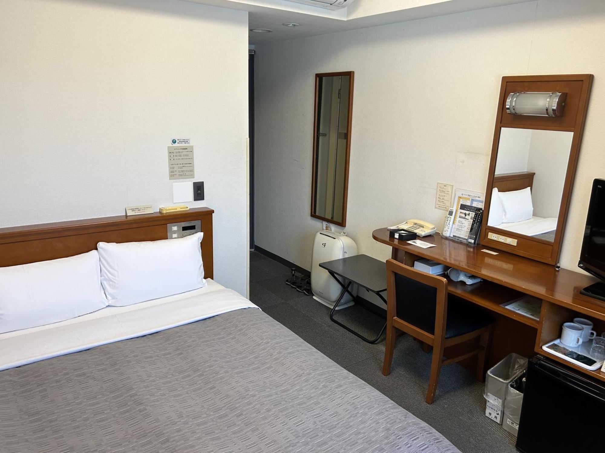 קיטקיושו Hotel Route-Inn Mojiko מראה חיצוני תמונה